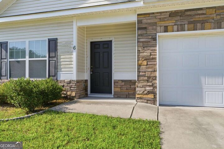 Property Photo: 6 Bayberry Circle SW GA 30165