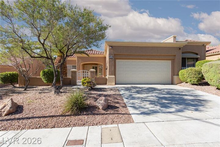 Property Photo: 10009 Arbuckle Drive NV 89134