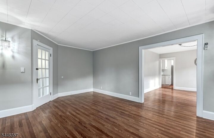 Property Photo:  158 Stout Ave 1  NJ 08846 