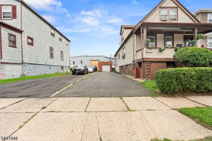 Property Photo: 1522 Bower St NJ 07036