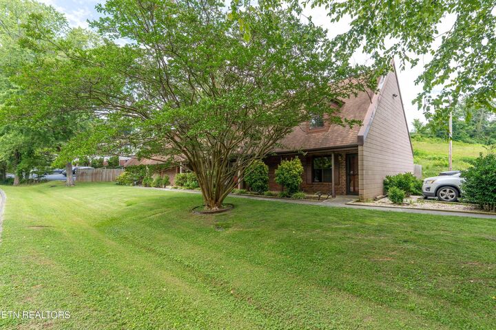Property Photo: 2702 Sood Rd 1 TN 37921