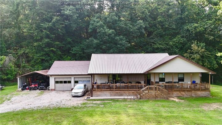 Property Photo:  638 Eagle Run Road  WV 25560 