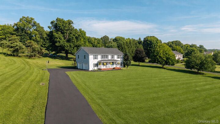 Property Photo:  3 Mill Pond Road  NY 12542 