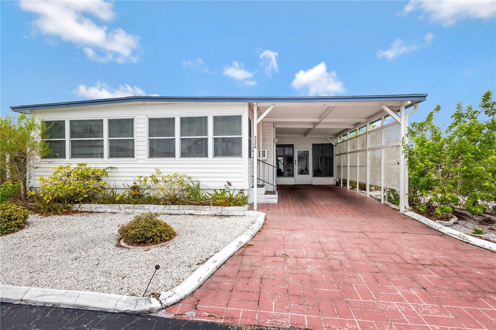 Property Photo: 3324 W Tiki Drive FL 34691