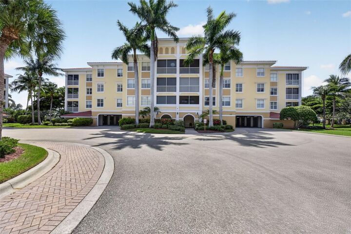 Property Photo: 255 West End Drive 4308 FL 33950
