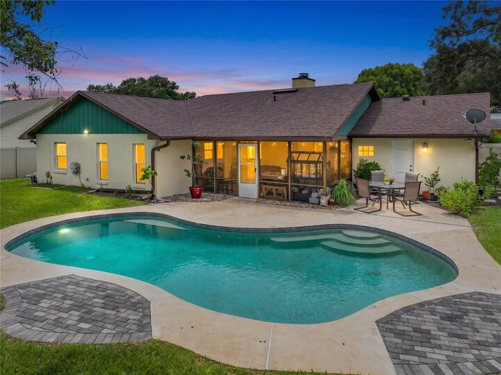 Property Photo: 9219 Sutter Court FL 32825