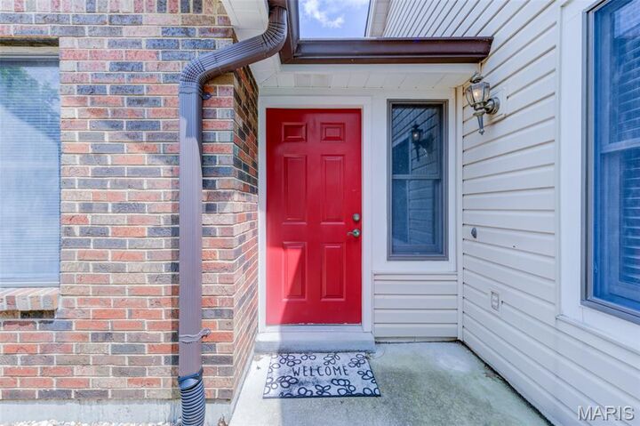 Property Photo: 5566 Pierre Court MO 63128