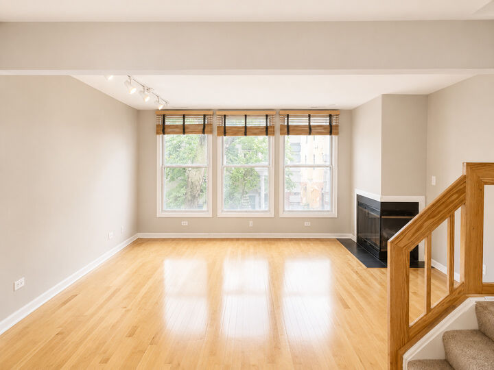 Property Photo:  1170 S Plymouth Court 2se  IL 60605 