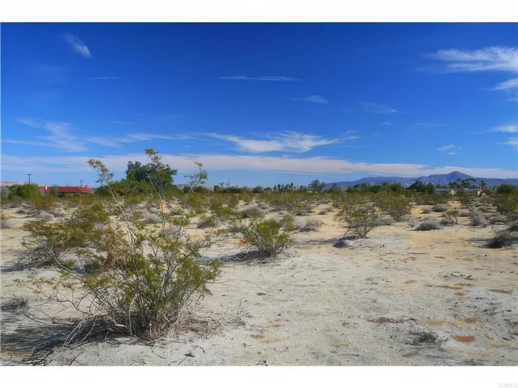 Property Photo:  95 Saddle Road  CA 92004 