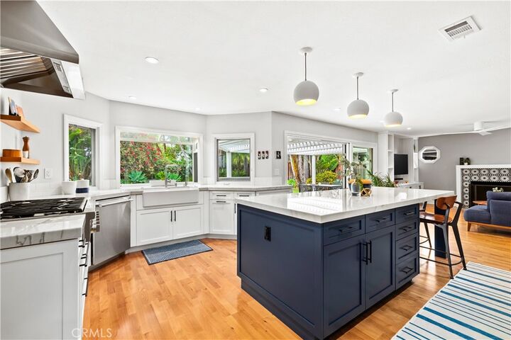 Property Photo: 25685 La Cima CA 92677