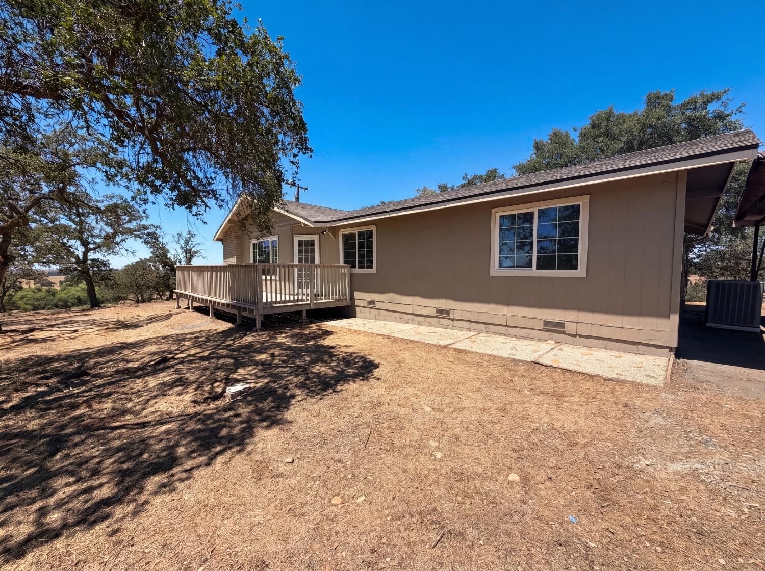 Property Photo: 7548 Hwy 12 CA 95254