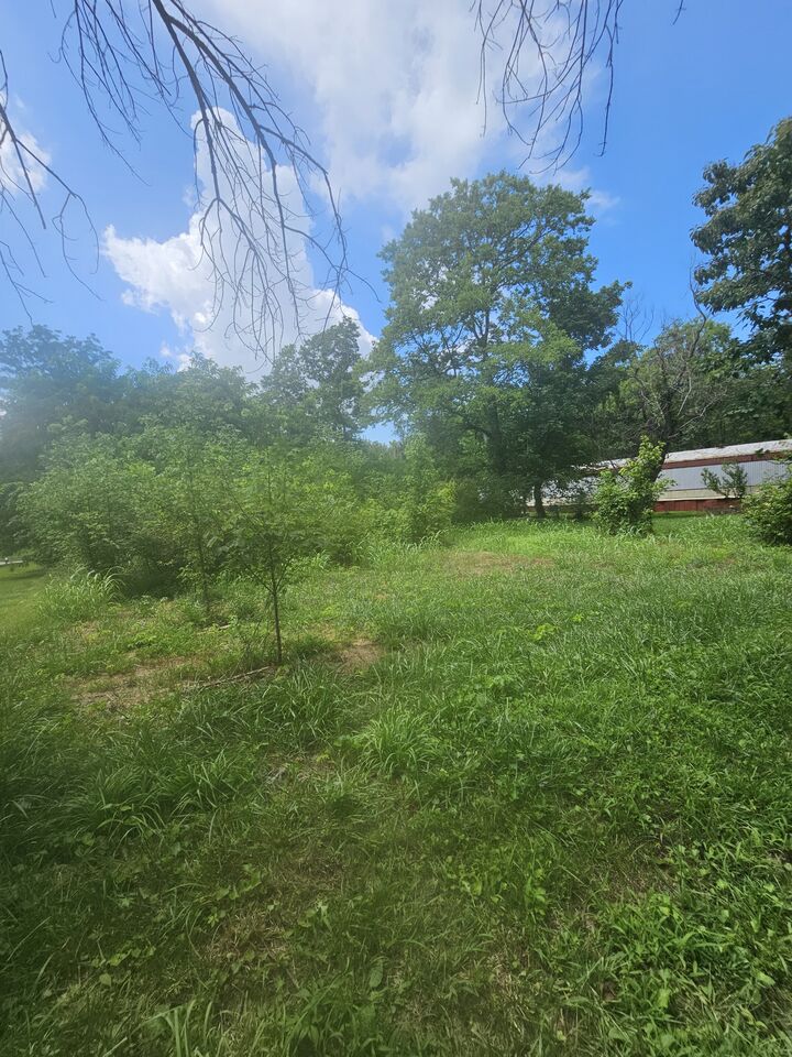 Property Photo:  0 31 W Hwy  TN 37188 
