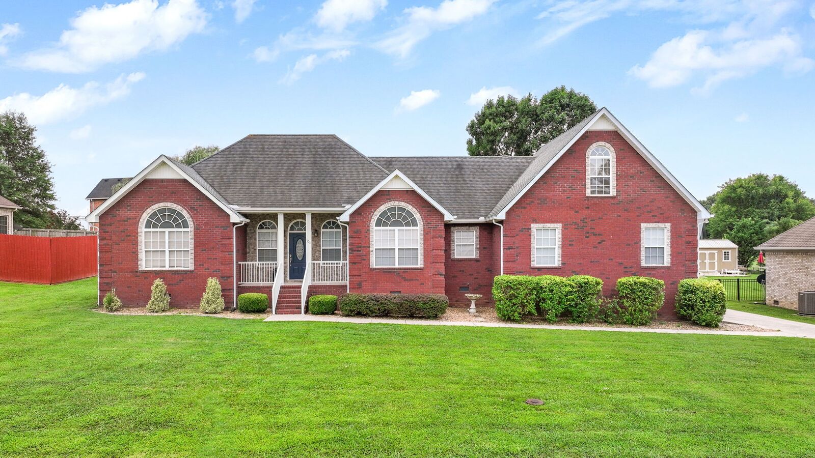 Property Photo:  103 Canary Ln  TN 37160 