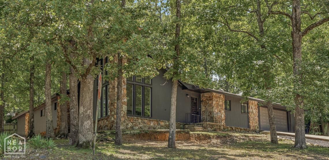 Property Photo: 2917 Turtle Creek Cove AR 72404