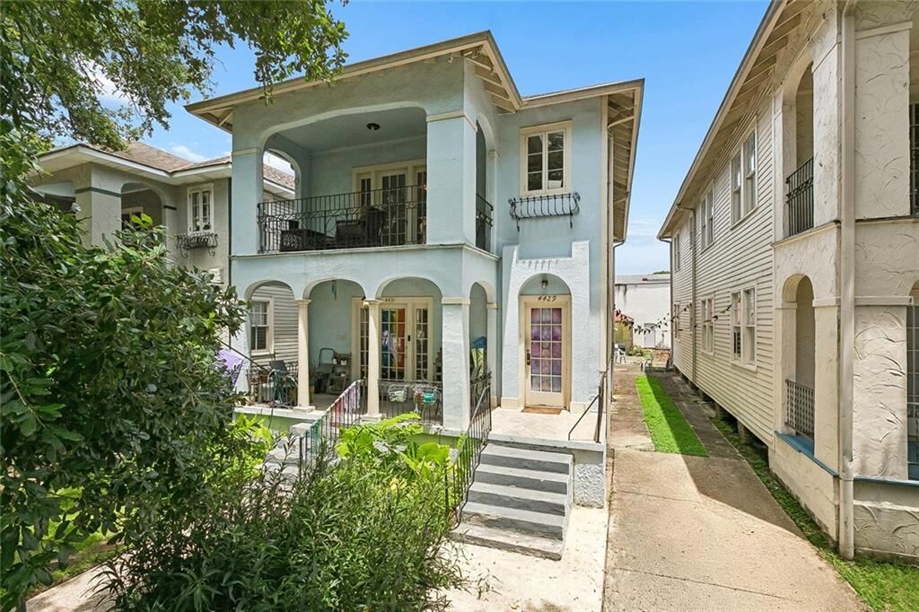 Property Photo:  4429 S Tonti Avenue  LA 70125 