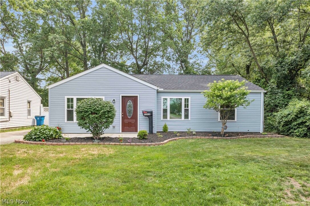 Property Photo: 33910 Jennison Street OH 44095