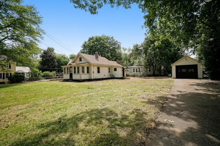 Property Photo:  33 Noyes Street  NH 03301 