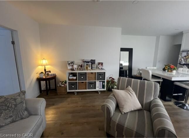 Property Photo: 372 Mary Street 1 ON L8L 4W6