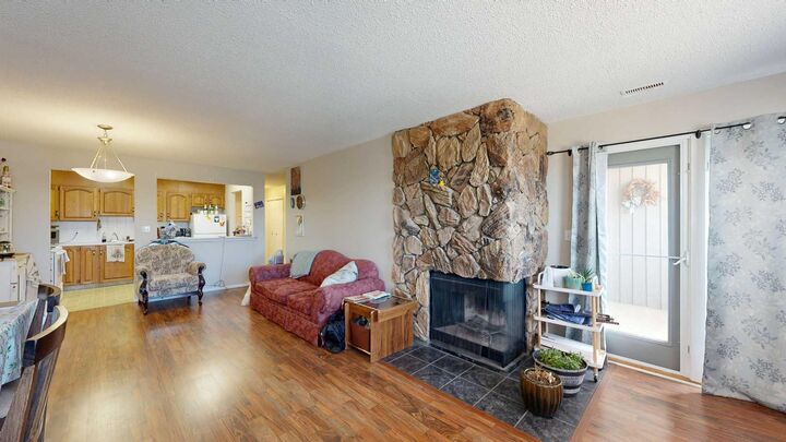 Property Photo: 4814A 49 Street 204 AB T0C 2L2