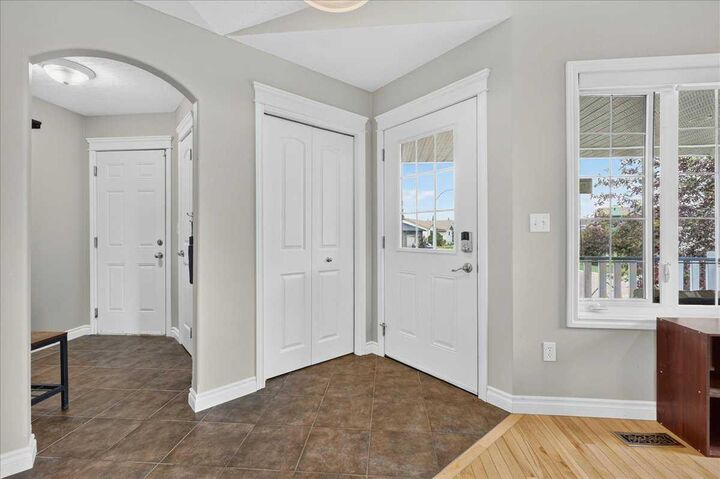 Property Photo: 772 Carriage Lane Drive AB T0M 0N0