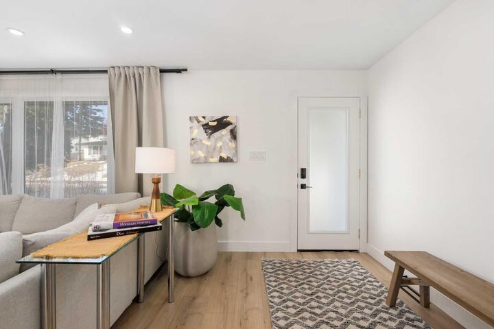 Property Photo: 824 Canna Crescent SW AB T2W 1N9
