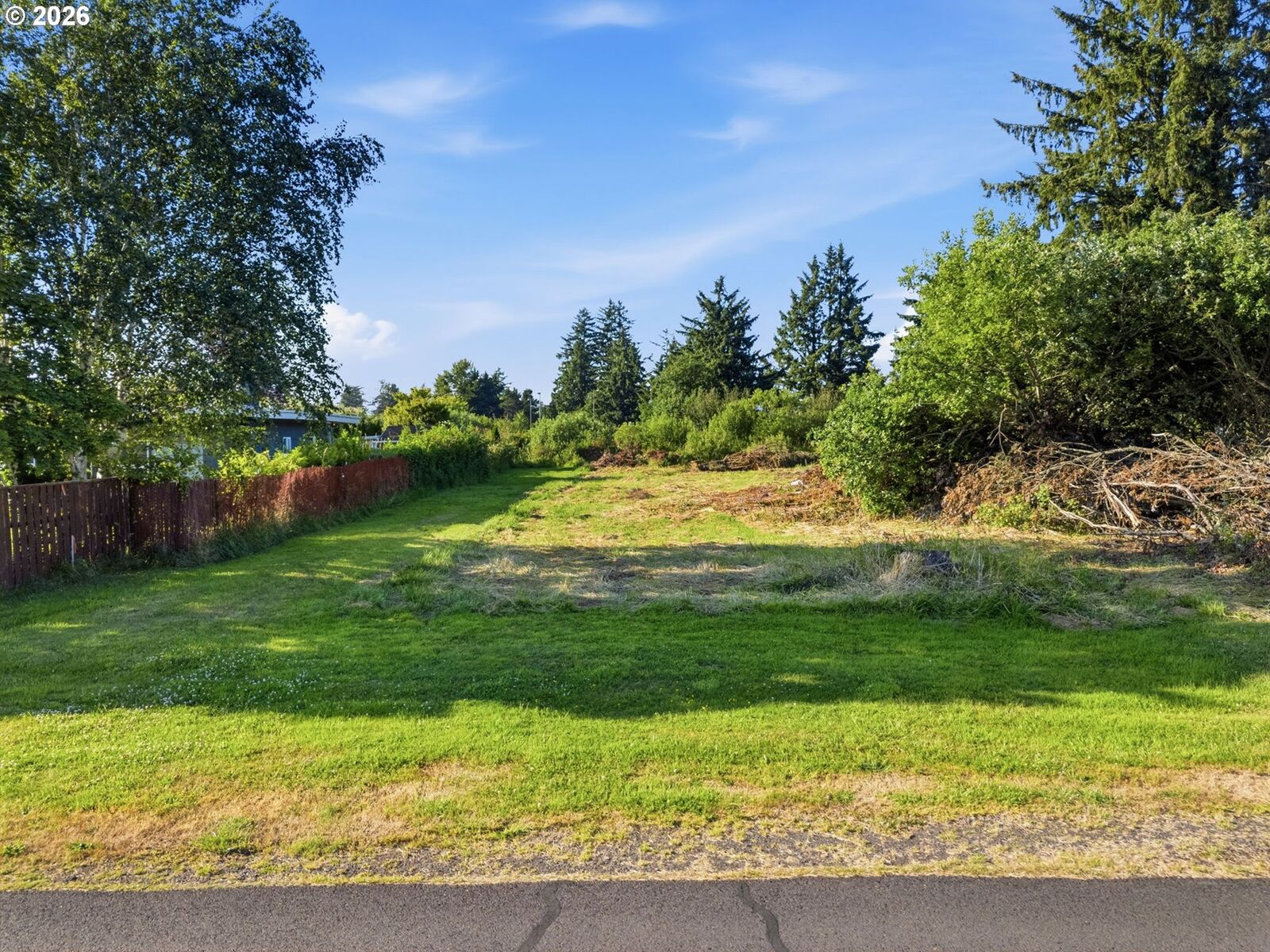 Property Photo:  0000 Vacant Lot SE 9th  OR 97146 