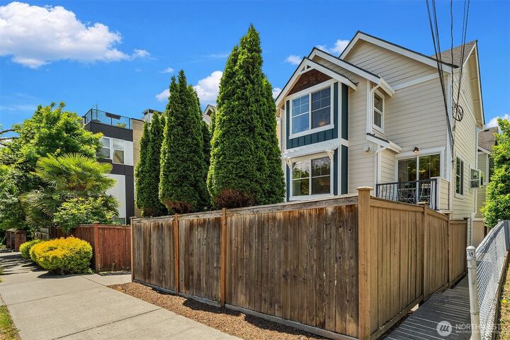 Property Photo:  511  Martin Luther King Jr Way S  WA 98144 