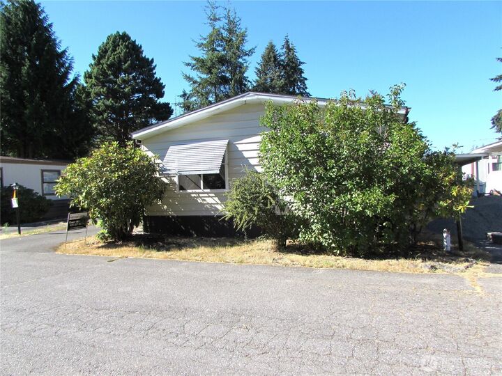 Property Photo: 11424 36th Drive NE 97 WA 98271