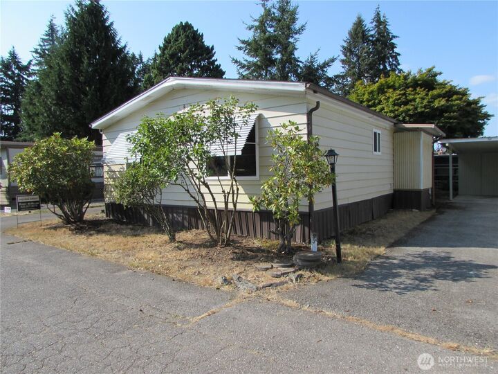 Property Photo:  11424  36th Drive NE 97  WA 98271 