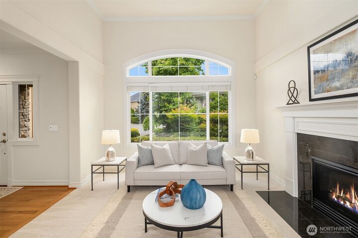 Property Photo: 27542 SE 28th Court WA 98075