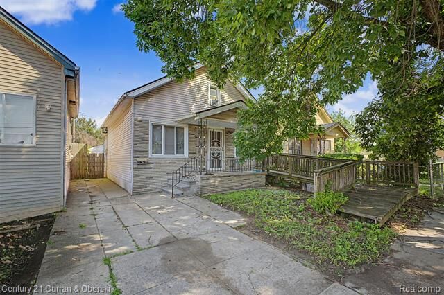 Property Photo:  8040 Kirkwood Street  MI 48210 
