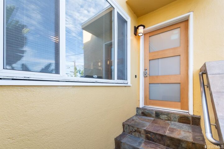 Property Photo:  724 De Haro Street  CA 94107 