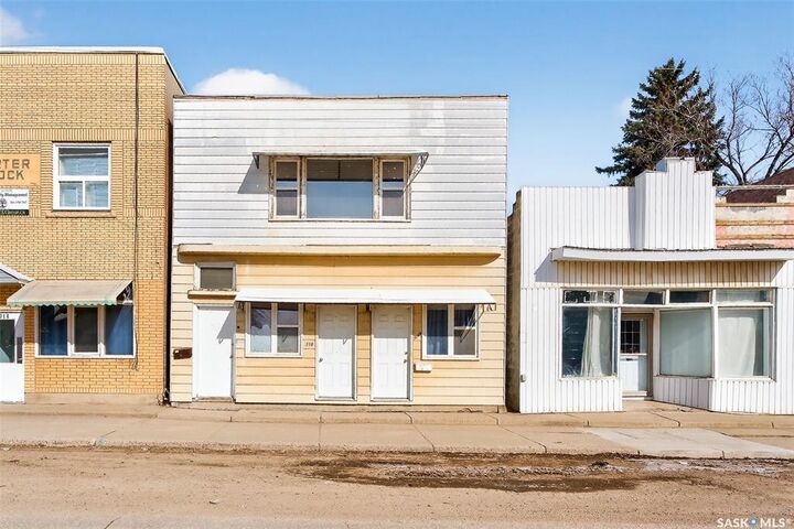 Property Photo:  308-312 Fairford Street W  SK S6H 1V9 