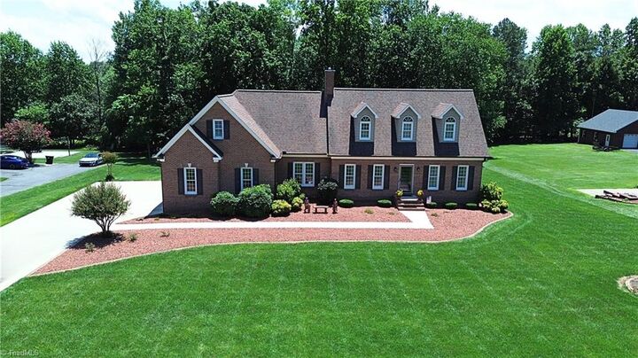 Property Photo: 106 Wilbur Gentry Lane NC 28676