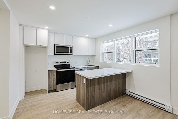Photo de la propriété:  100 Liberty Street N 8B  ON L1C 2M1 