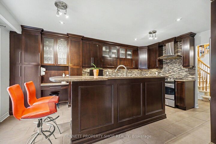 Property Photo: 1879 Leclair Crescent ON K1E 3S1