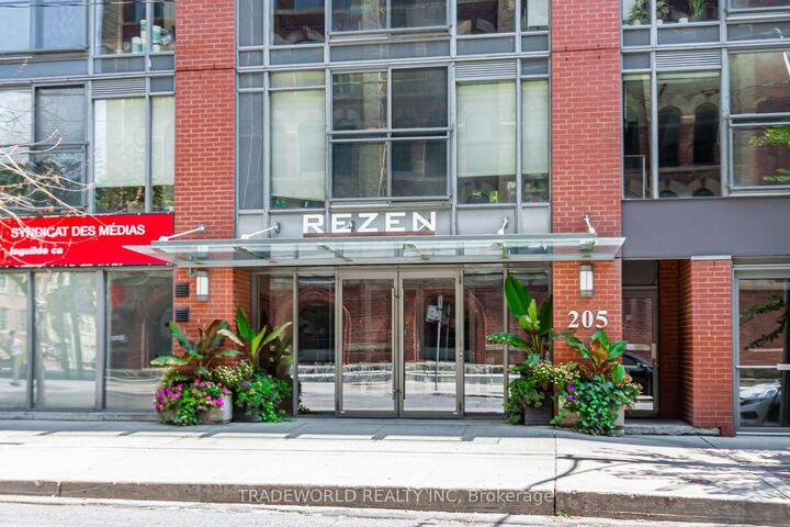 Property Photo:  205 Frederick Street 909  ON M5A 4V3 