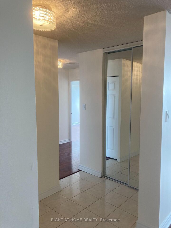 Property Photo: 133 Torresdale Avenue 1601 ON M2R 3T2