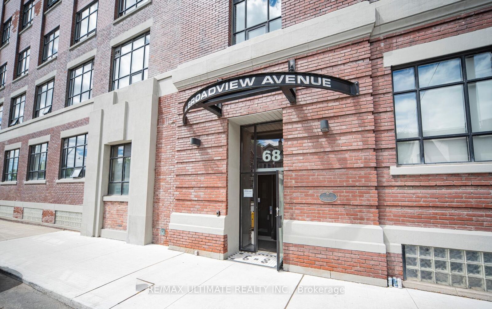 Property Photo: 68 Broadview Avenue 523 ON M4M 2E6
