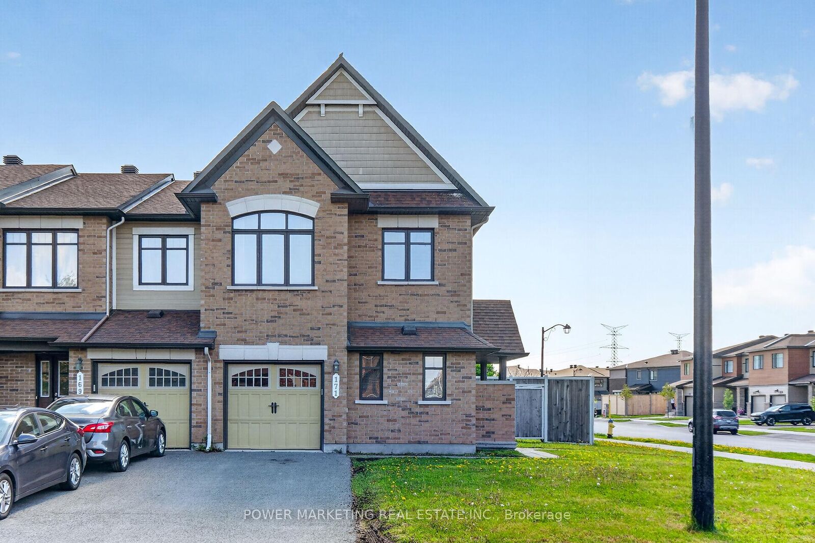 Property Photo: 171 Lerta Way ON K4A 0W5