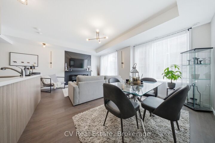 Property Photo: 500 Alex Gardner Circle 104 ON L4G 3G5