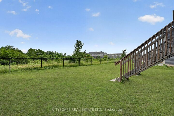 Property Photo:  27 Lamb Crescent  ON L2V 0G8 