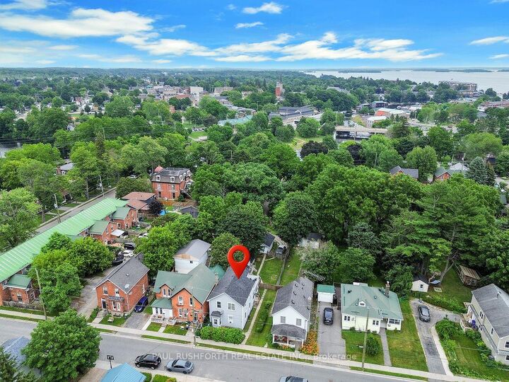 Property Photo: 65 Hickory Street ON K7G 2P6