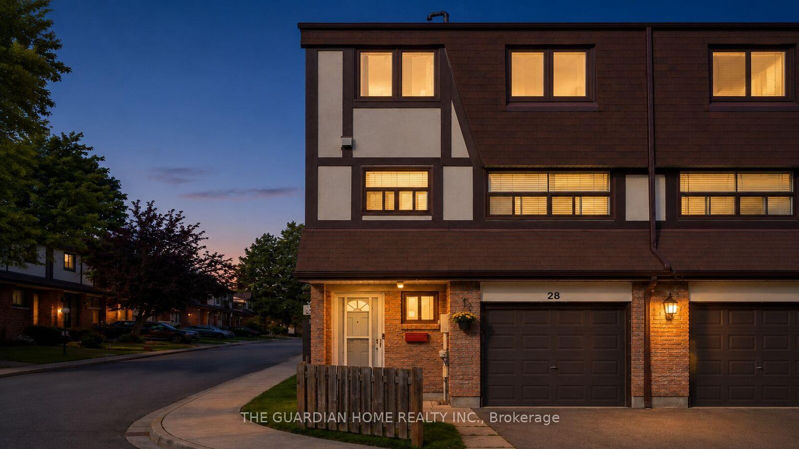 Property Photo: 1975 Memory Lane 28 ON L1V 3M3