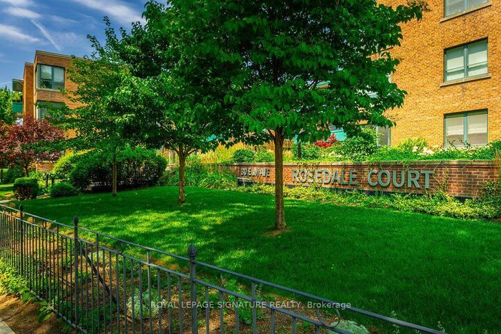 Property Photo: 30 Elm Avenue 203 ON M4W 1N5