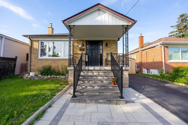 Property Photo: 45 Barrymore Road ON M1J 1W4