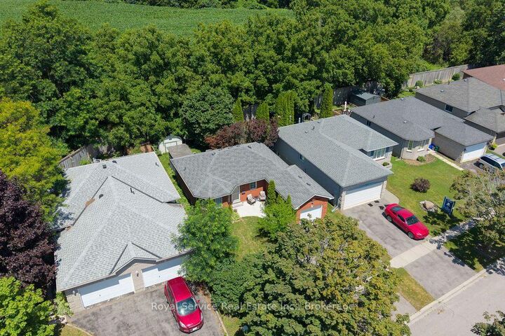 1104 Tillison Avenue — photo 1