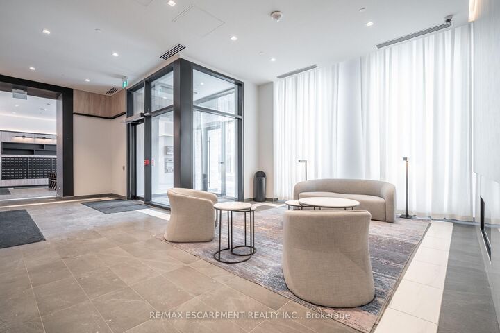 Property Photo:  1 Jarvis Street 1504  ON L8R 0A8 