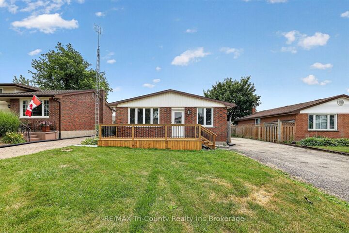 61 Airey Avenue — photo 1