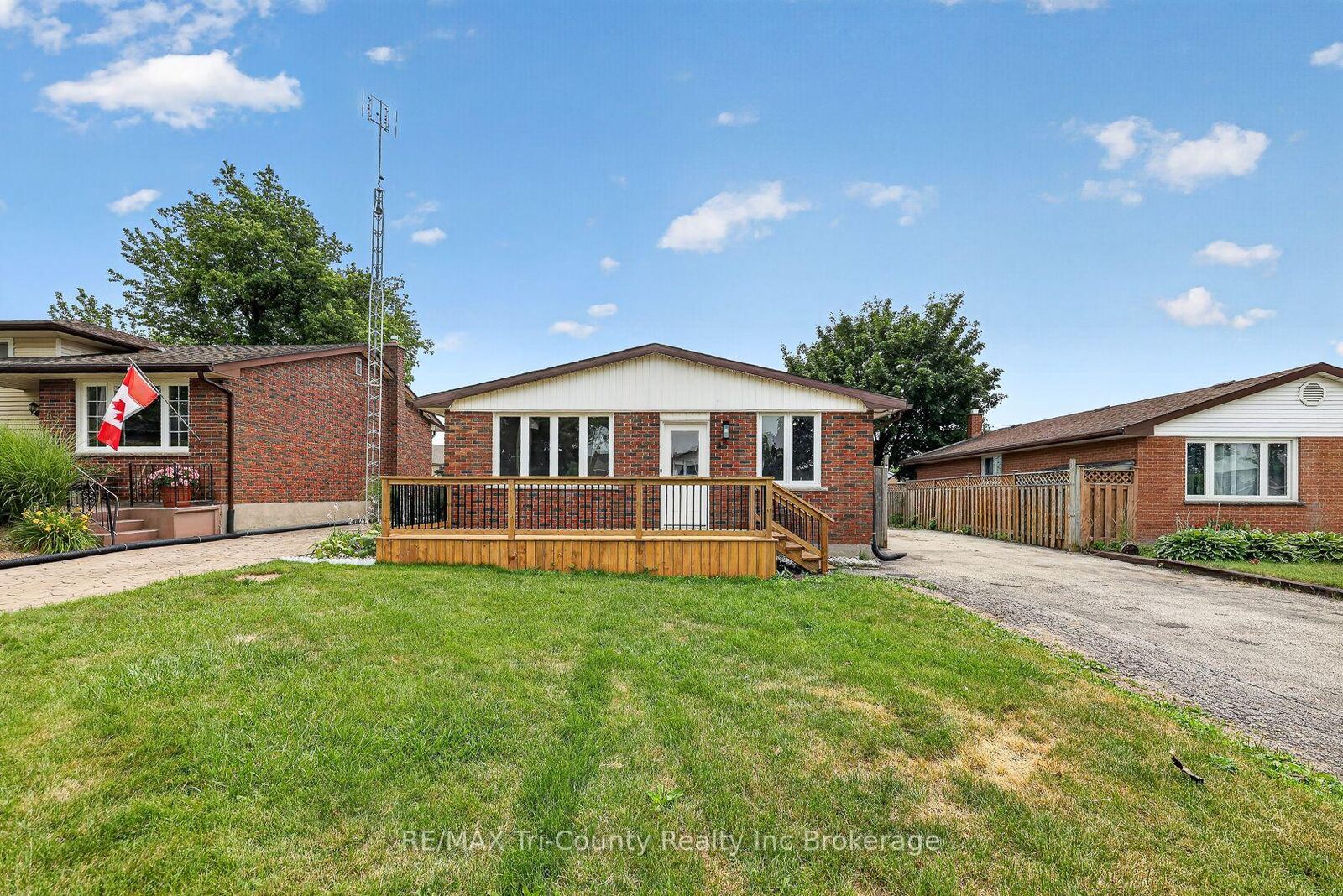 Property Photo: 61 Airey Avenue ON N5R 1E1